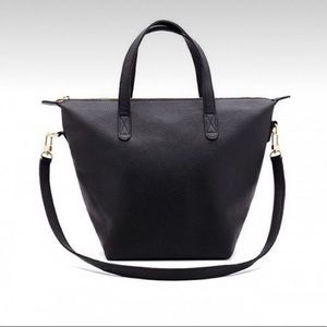 Cuyana small carryall zip tote - black leather